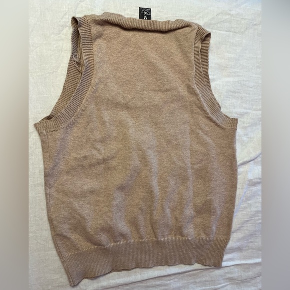 Beige Zara vest top - Picture 4 of 7